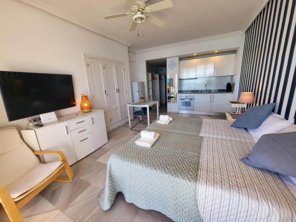 El Espigon De Santa Clara Appartement Torremolinos Buitenkant foto